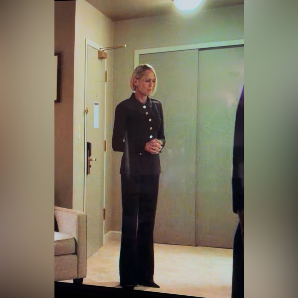 Dior Cherie Pointy Pump Perforated Black Suede 100mm heel ASO Claire Underwood - Picture 14 of 14